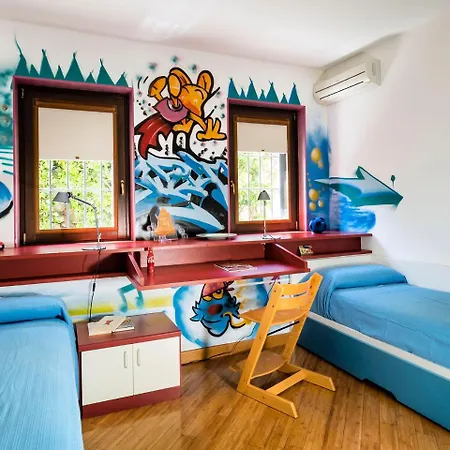 빌라 Captivating In San Saba Italy With Private Pool 메시나